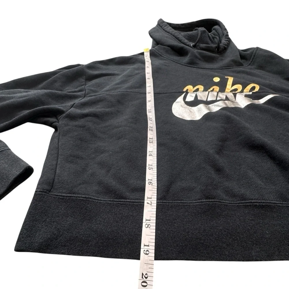 Nike Woman’s Sportswear Rally Metallic Clash Cropped Hoodie Black Size Medium